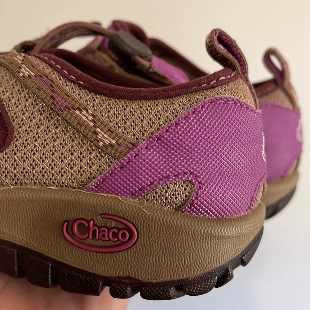 Chaco’s outcross water hiking shoes size 2 purple